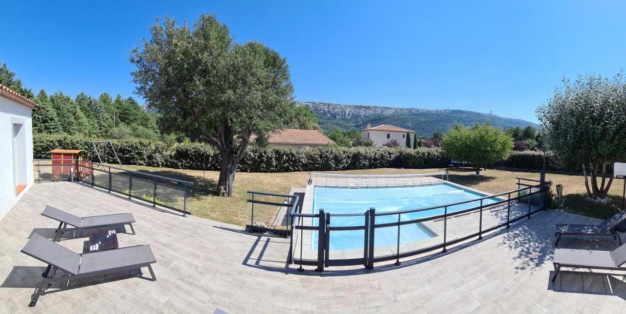 Le Lodge De La Sainte Baume Plan d'Aups Εξωτερικό φωτογραφία
